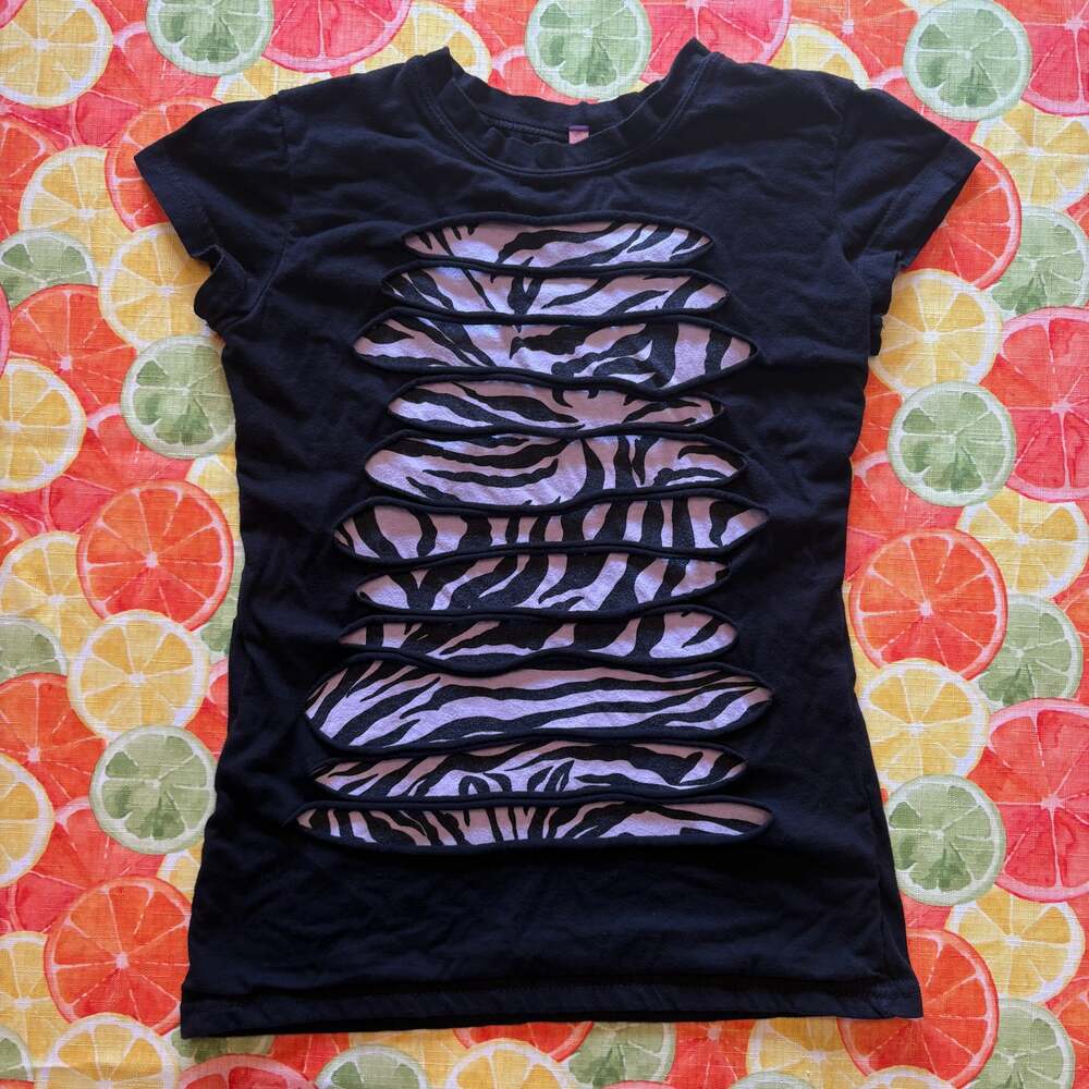 Miss Popular Black Lilac Zebra Print Slashed Cutout Layered Fitted Tee Scene S